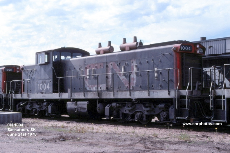 Unit No: 1004
Builder: GMD-1958
Type: GMD-1
Class: GR-12m
Location: Chappell-Saskatoon, SK
Date: June 21st 1978
Photographer: Don Jaworski 1004b.jpg