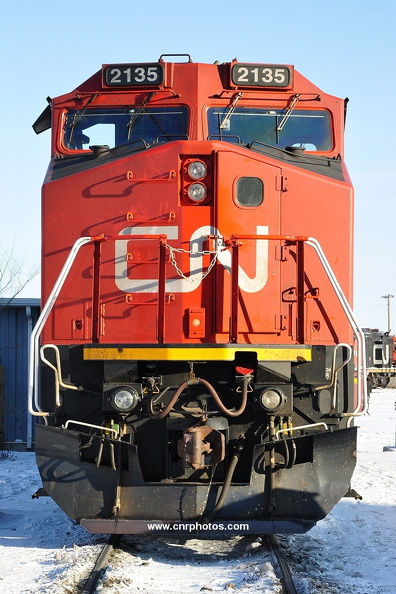 2135F.jpg